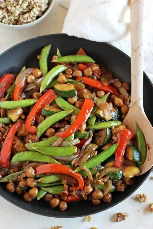 Snow Pea and Bell Pepper Stir-Fry