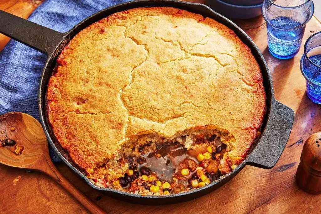 Southern Cornbread Pie