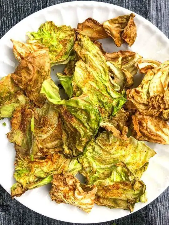 Spicy Air Fryer Cabbage Chips
