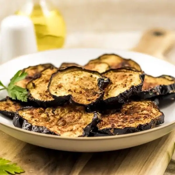 Spicy Air Fryer Eggplant Chips
