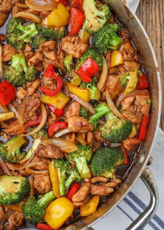 Spicy Chicken Stir Fry with Mixed Vegetables