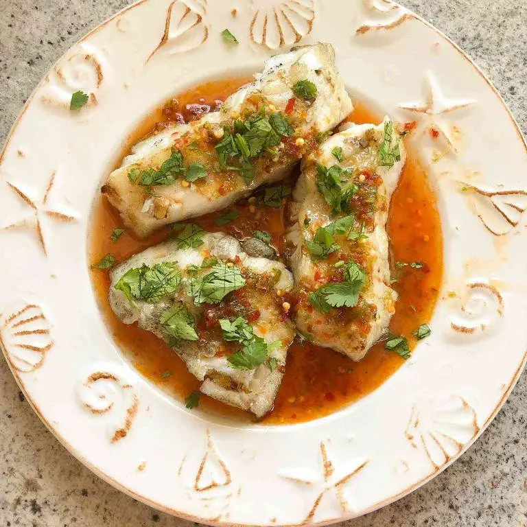 Spicy Grilled Sea Bass with Chili Lime Dressing