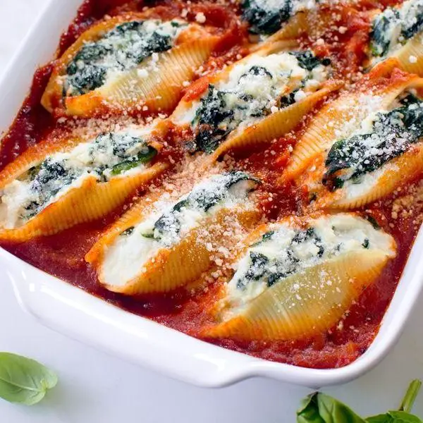 Spinach and Cheese Stuffed Shells