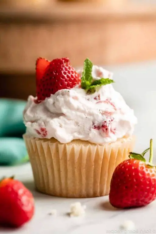 Strawberry Shortcake Gourmet Cupcakes