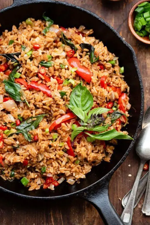 Thai Basil Fried Rice with Leftover Rice