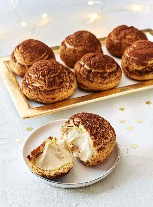 Tiramisu Cream Puffs