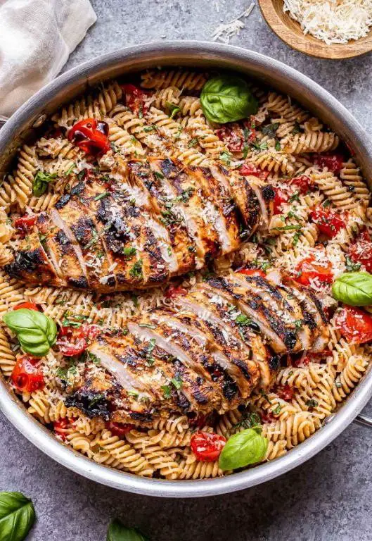 Tomato Basil Spaghetti with Grilled Chicken