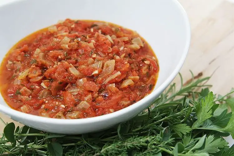 Tomato Paste with Herbs