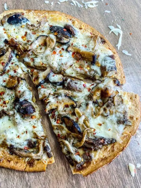 Truffle Oil and Mushroom Pizza Sauce