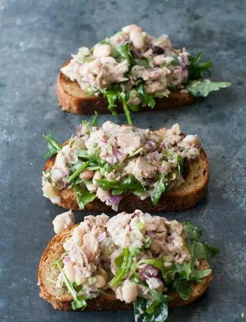 Tuna and White Bean Bruschetta