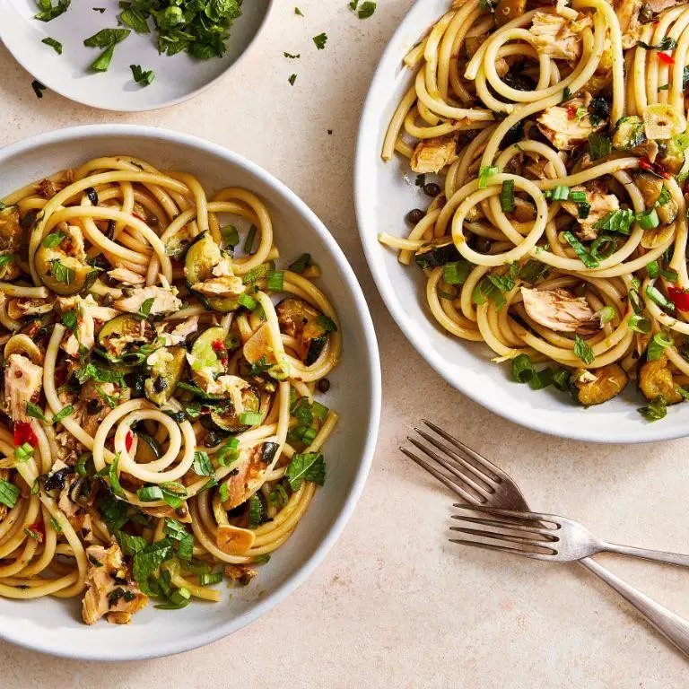 Tuna and Zucchini Noodles