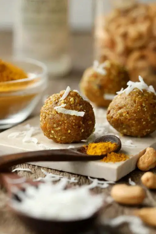 Turmeric Golden Milk Energy Balls