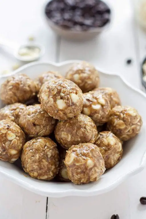 Vanilla Almond Energy Balls