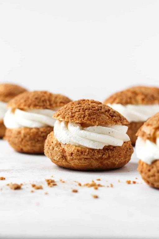 Vanilla Bean Cream Puffs