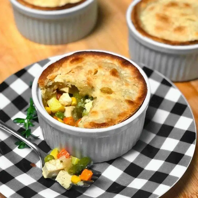 Vegan Chicken Pot Pie with Tofu