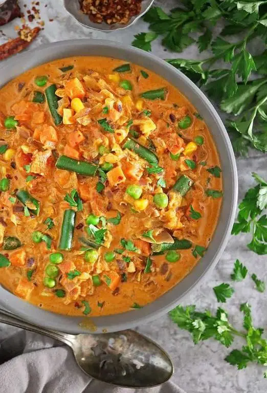 Vegetable Curry with Canned Mixed Vegetables