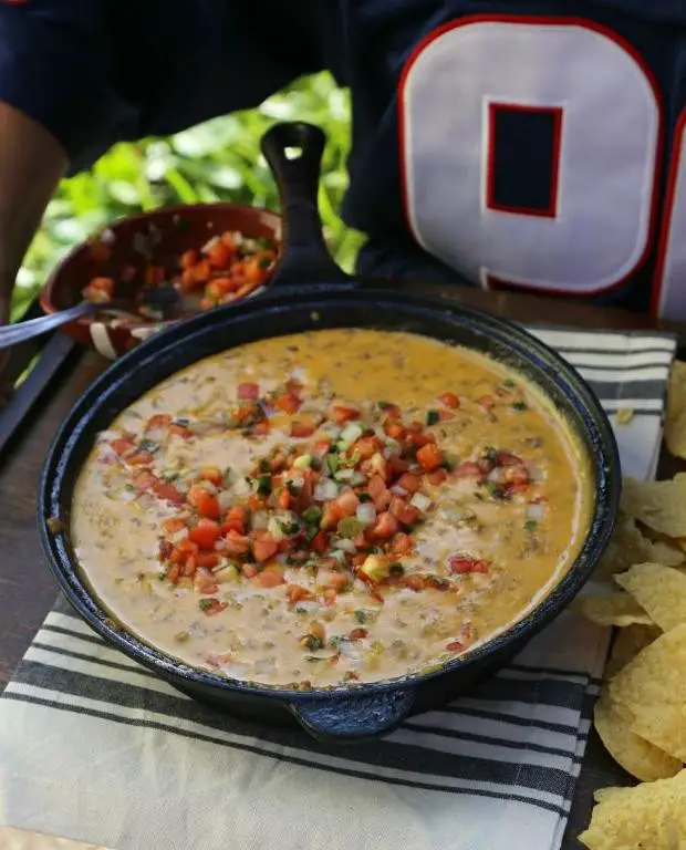 Velveeta Queso with Pico de Gallo