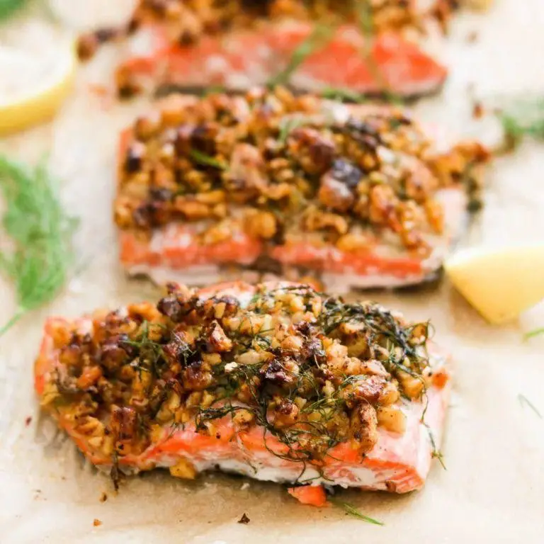 Walnut Crusted Salmon with Dill Sauce