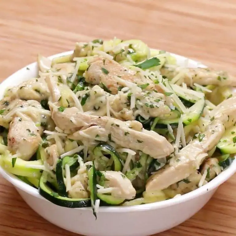 Zucchini Chicken Alfredo with Ragu